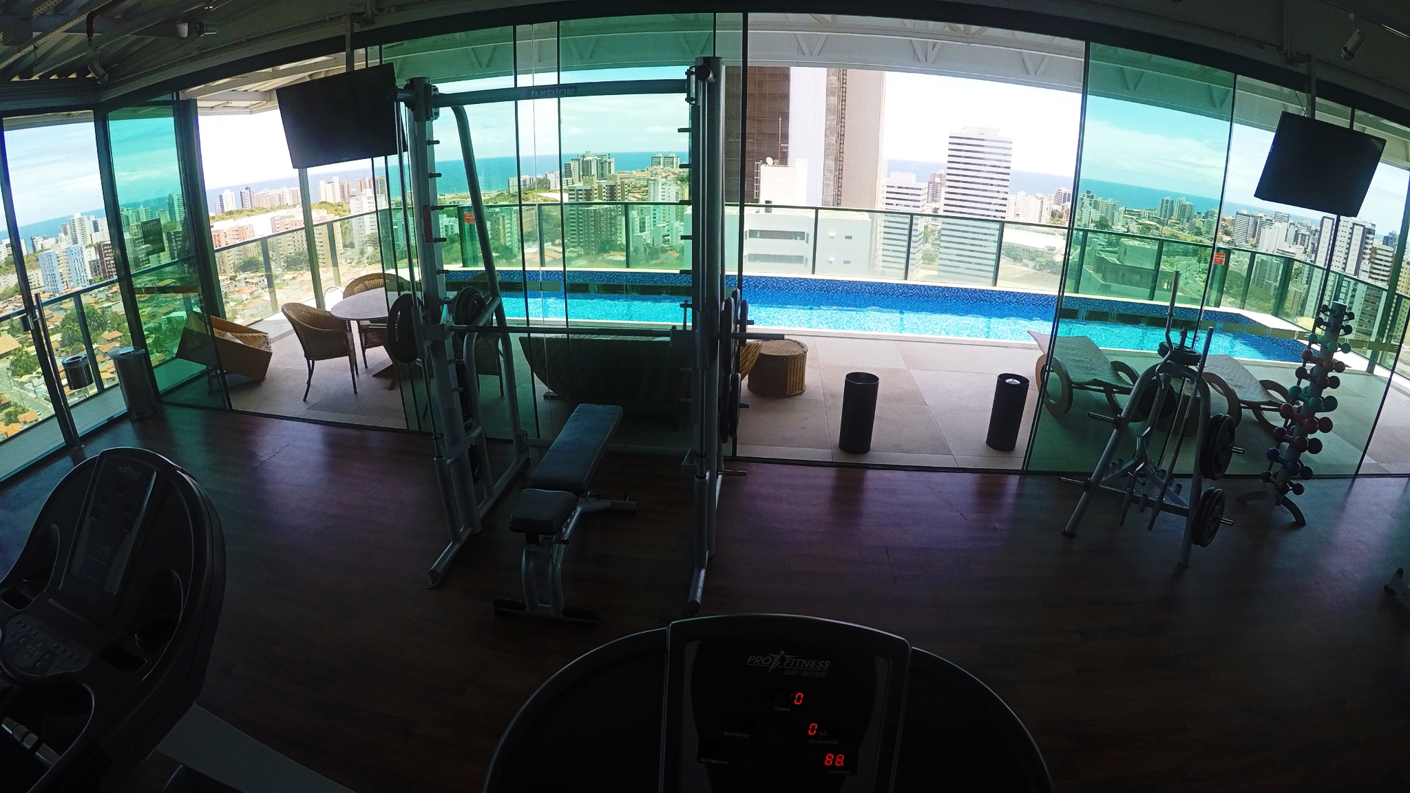 cymera_20170206_053702